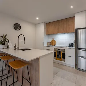 https://your-city-escape-awaits-free-secure-parking.top-hotels-christchurch.com